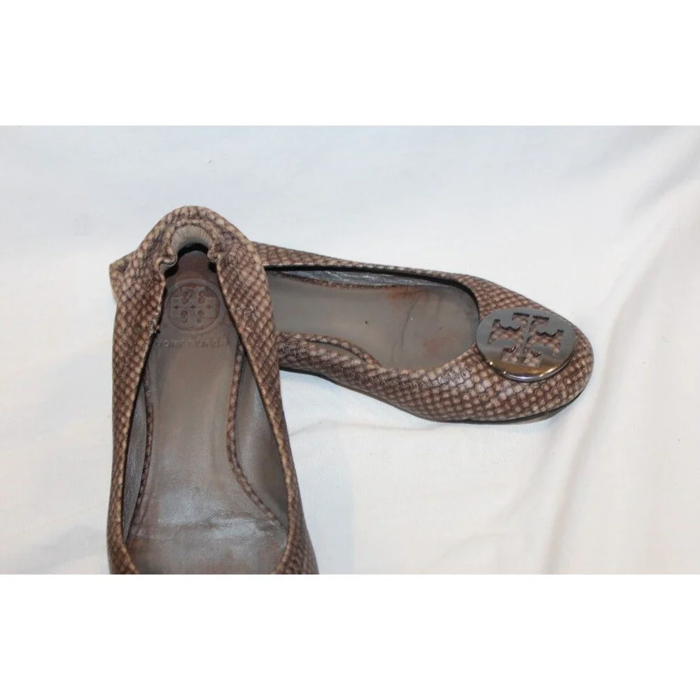 TORY BURCH REVA BALLERINA BALLET FLAT SNAKESKIN PRINT T LOGO SIZE 6.5 BROWN
